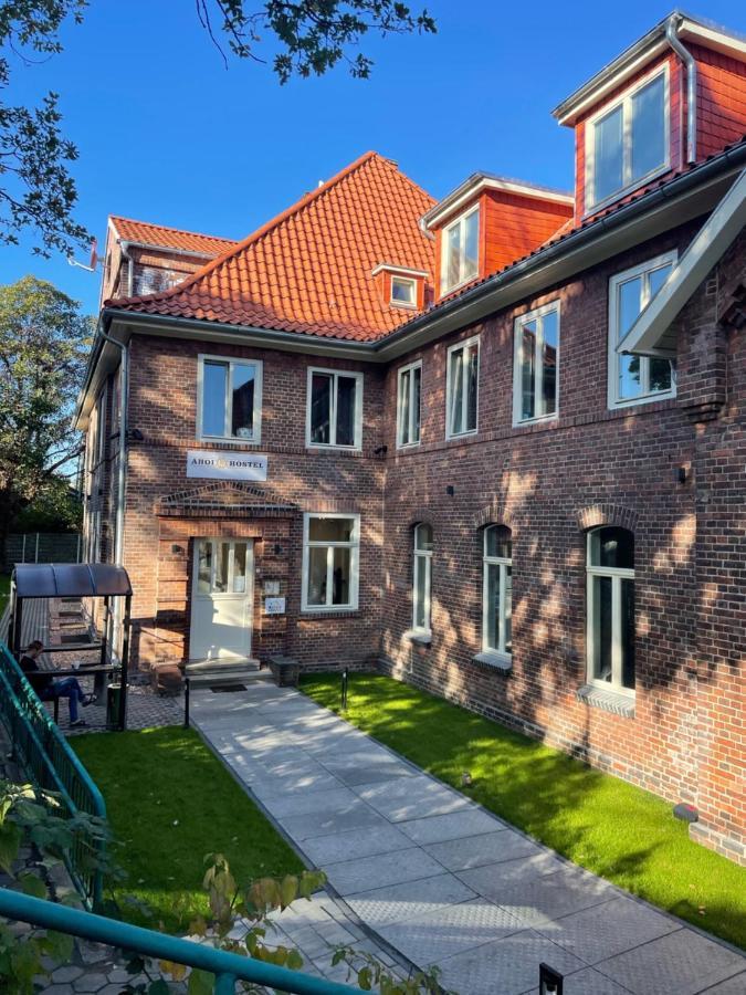 Ahoi Hostel Хамбург Екстериор снимка