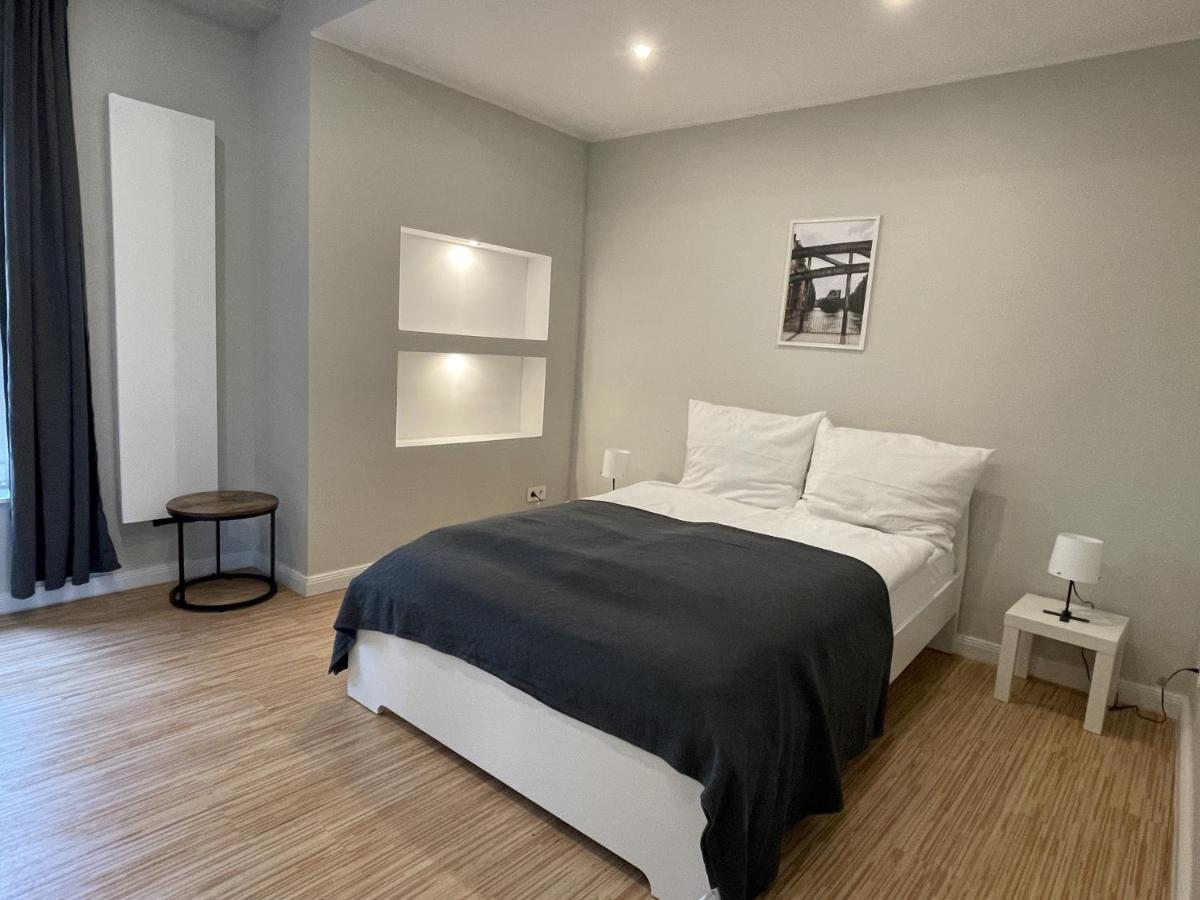 Ahoi Hostel Хамбург Екстериор снимка