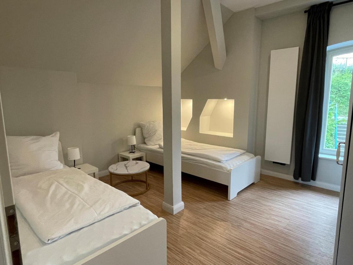 Ahoi Hostel Хамбург Екстериор снимка